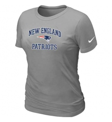 Nike New England Patriots Women's Heart & Soul NFL T-Shirt - Light Grey